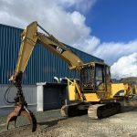 CAT320C-2003 13