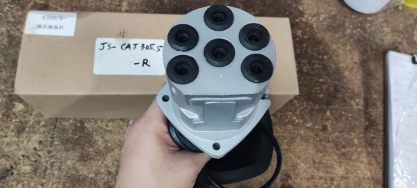 JS-CAT305.5-R 02