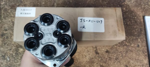 JS-KU-U17-R 02